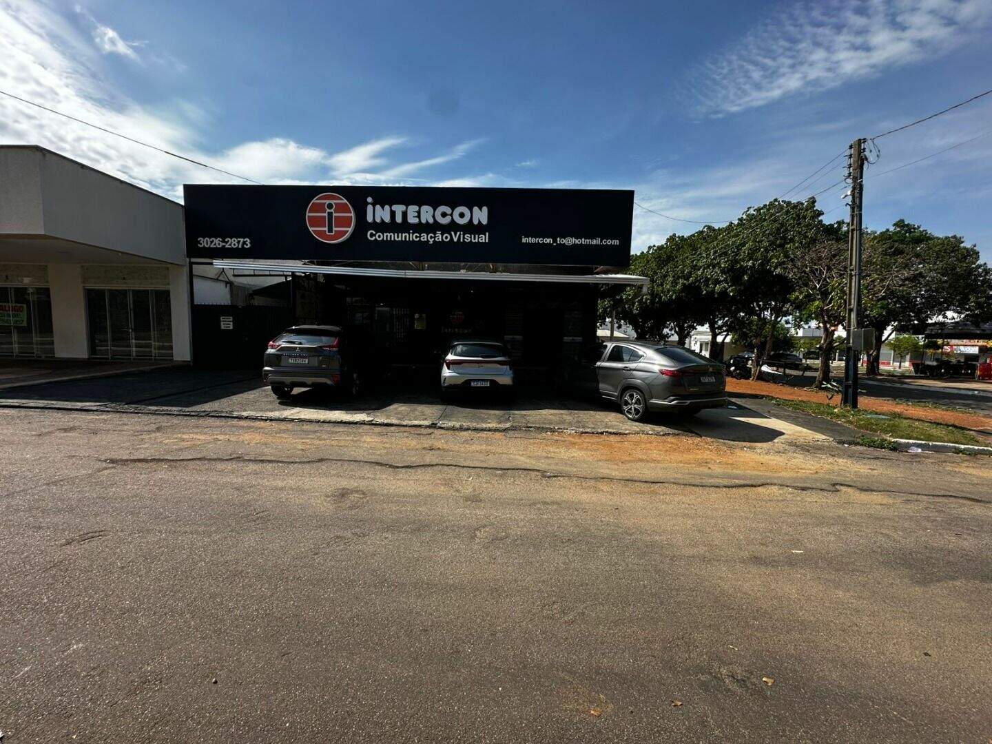 Sala à venda no Plano Diretor Sul: 