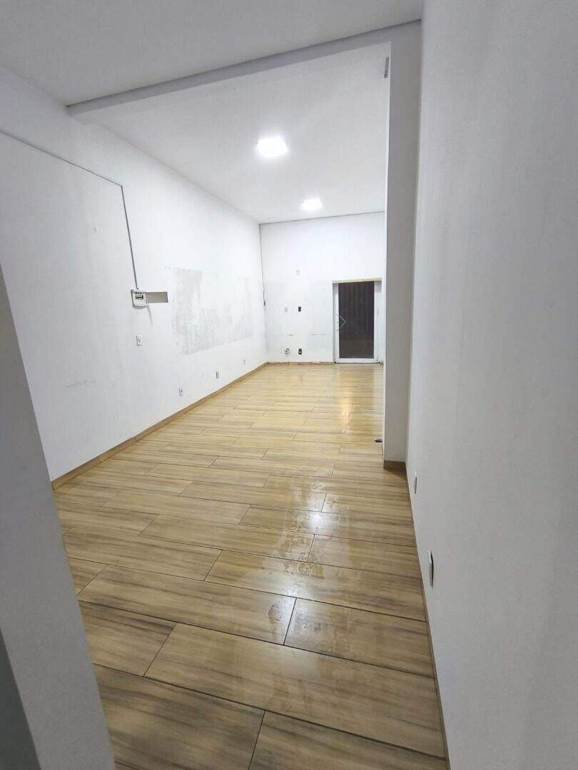 Sala para aluguel no Plano Diretor Norte: 