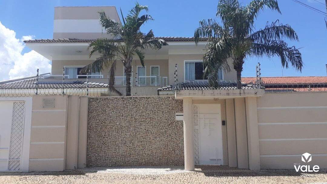 Sobrado à venda no Plano Diretor Sul: 