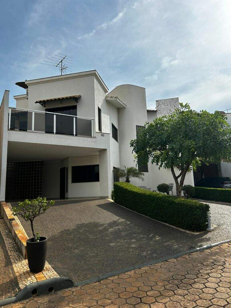 Sobrado à venda no Plano Diretor Sul: 