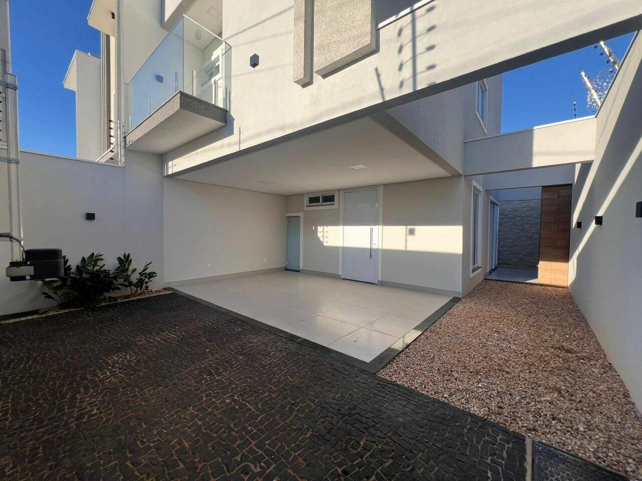 Sobrado à venda no Plano Diretor Sul: 