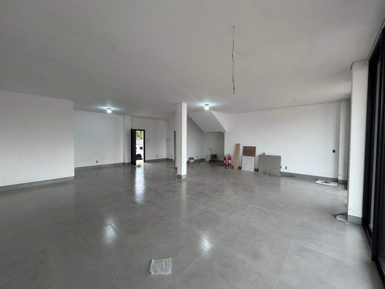 Sala para aluguel no Plano Diretor Sul: 