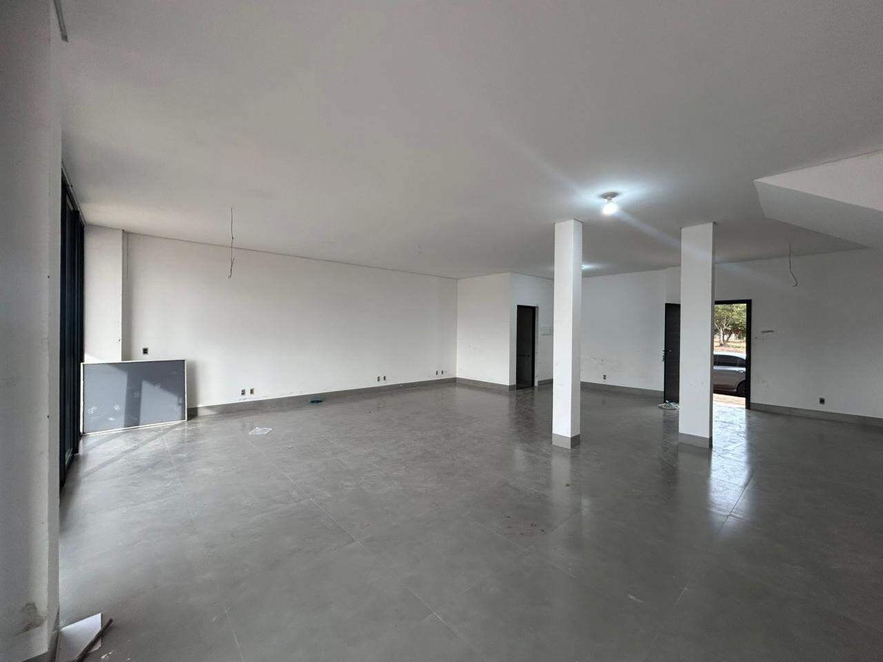 Sala para aluguel no Plano Diretor Sul: 