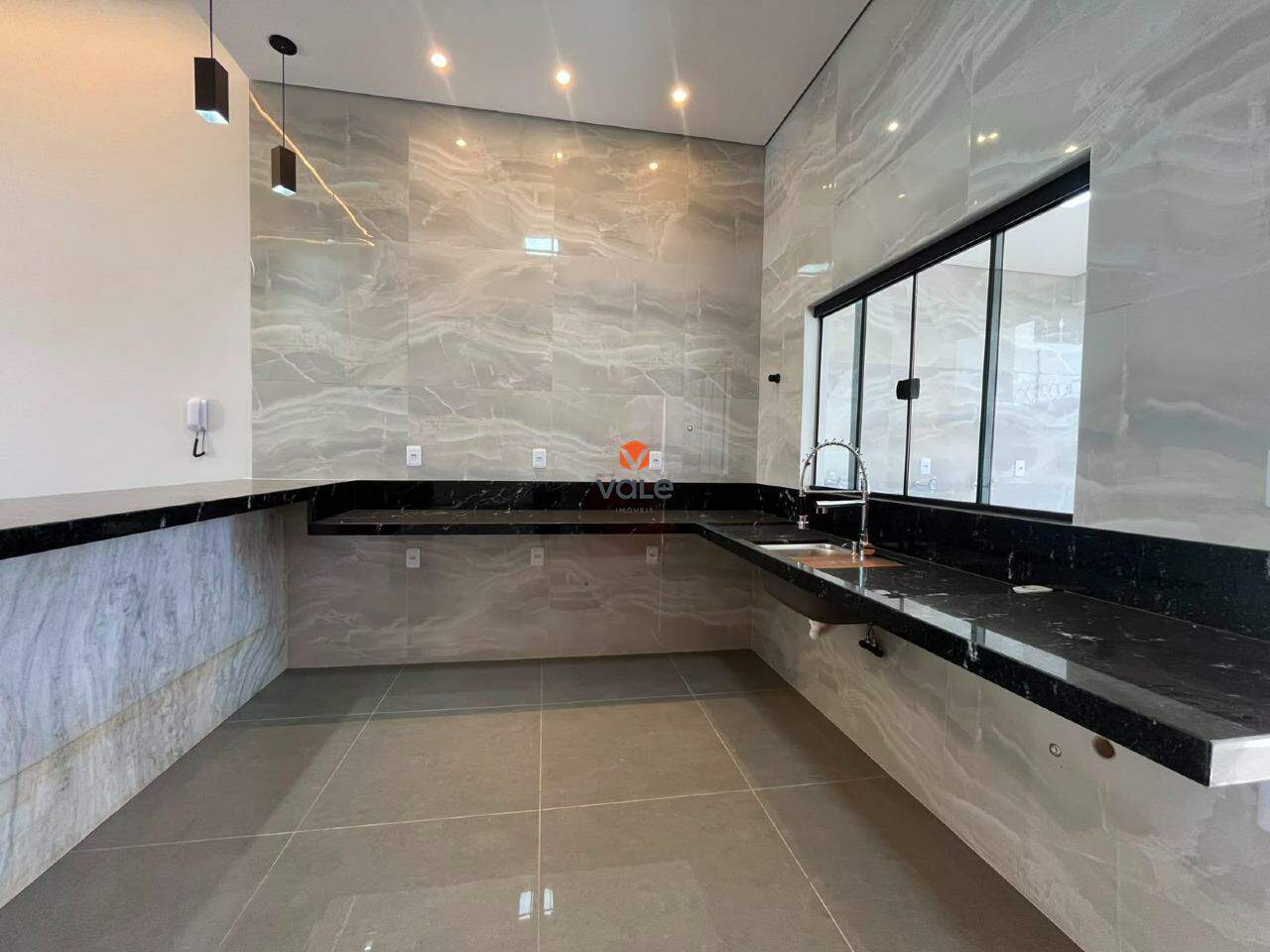 Casa à venda no Plano Diretor Norte: 