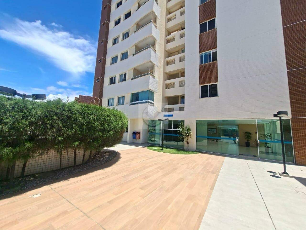 ALUGUEL EXCLUSIVO: Apartamento Mobiliado com Vista para o Mar no Quartier Latin!