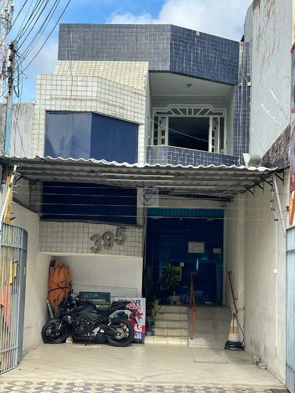 Casa na Rua Lagarto - Centro