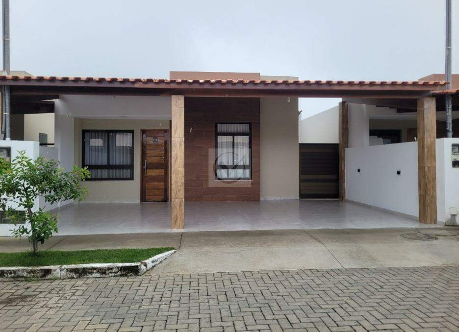 Casa em condomínio na Barra dos Coqueiros-SE