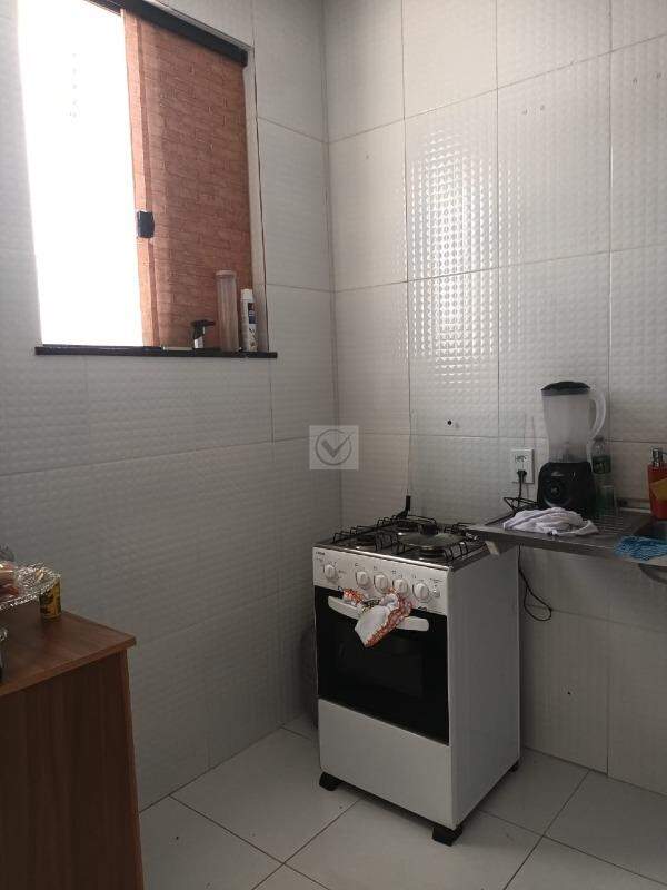 Oportunidade de Investimento: Área com 4 Quitinetes e Projeto para Construção na Parte Superior - Foto 8