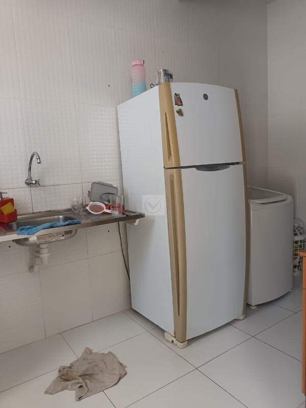 Oportunidade de Investimento: Área com 4 Quitinetes e Projeto para Construção na Parte Superior - Foto 7