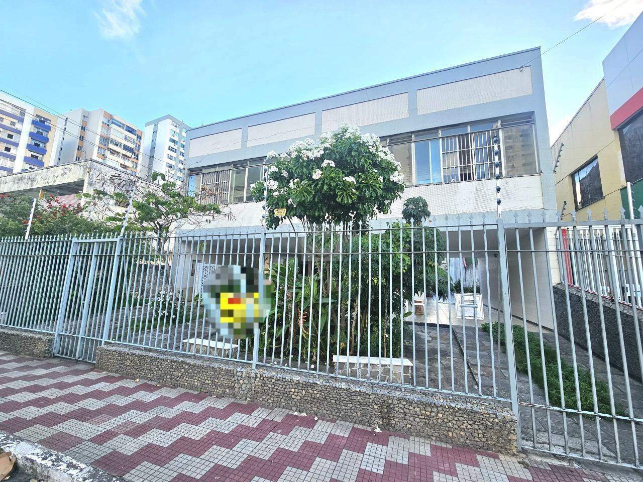 Oportunidade Imperdível: Ampla Casa no Bairro São José