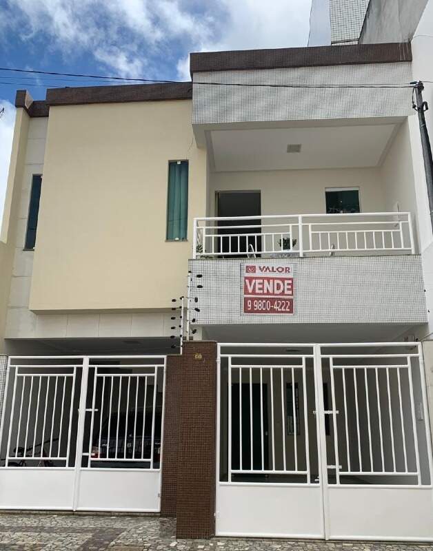 EXCELENTE CASA NO BAIRRO SERRANO EM ITABAIANA