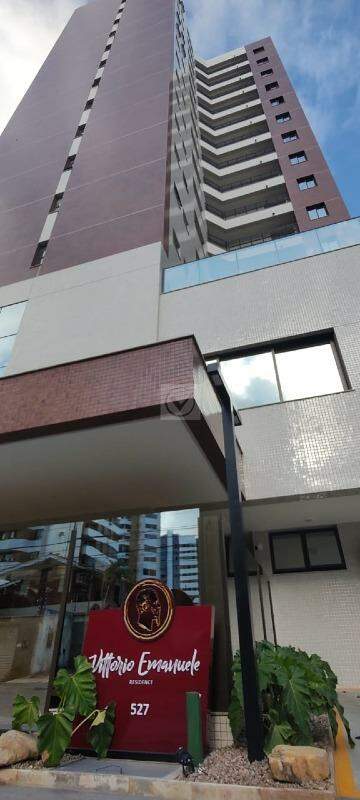 Viva o Luxo e a Sofisticação no Vittorio Emanuelle: Apartamento com 3 Suítes e Vista Espetacular!