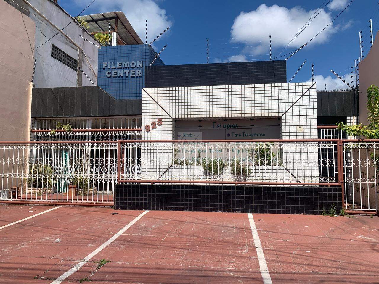 Excelente ponto comercial na Desembargador Maynard - Foto 2