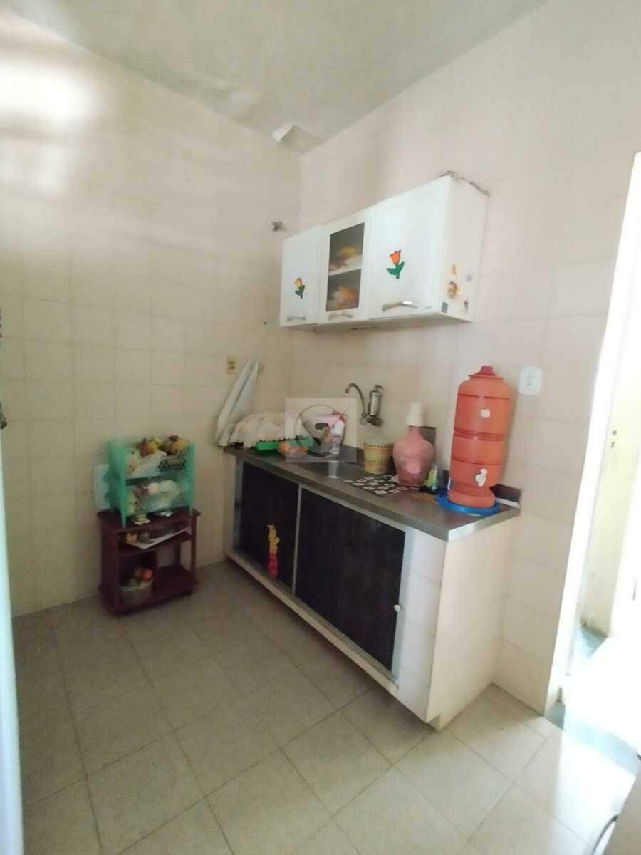 Versatilidade e Espaço no Coração da 13 de Julho: Casa com 4 Quartos e Quintal Amplo! - Foto 13