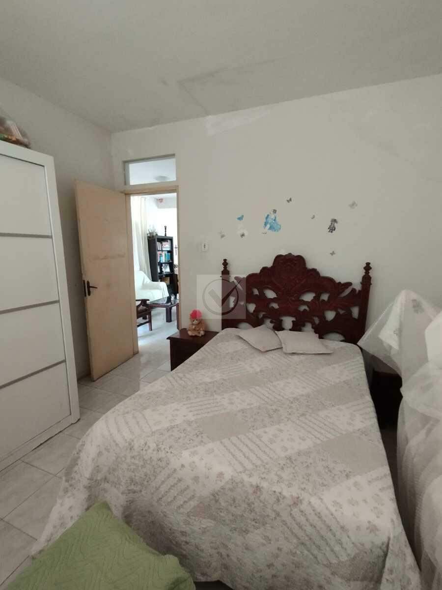 Versatilidade e Espaço no Coração da 13 de Julho: Casa com 4 Quartos e Quintal Amplo! - Foto 8