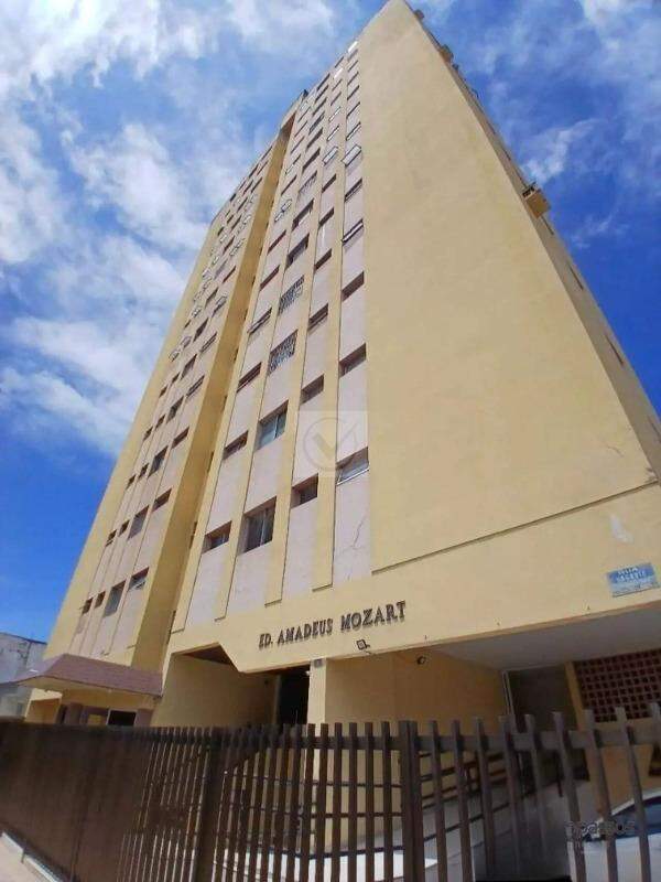 Apartamento com 3 quartos e 1 suite na rua de Lagarto