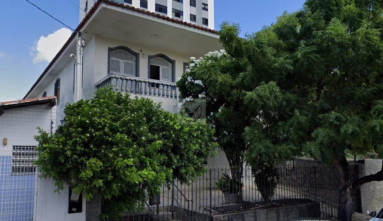 Casa à venda, 5 quartos, 2 suítes, 2 vagas, Suíssa - Aracaju/SE