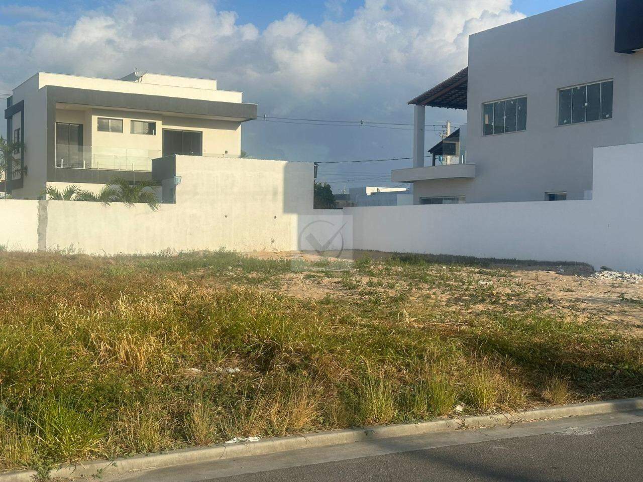 Venda - Terreno Exclusivo no Terras Alphaville 1: Seu projeto dos sonhos em um cenário de alto padrão!