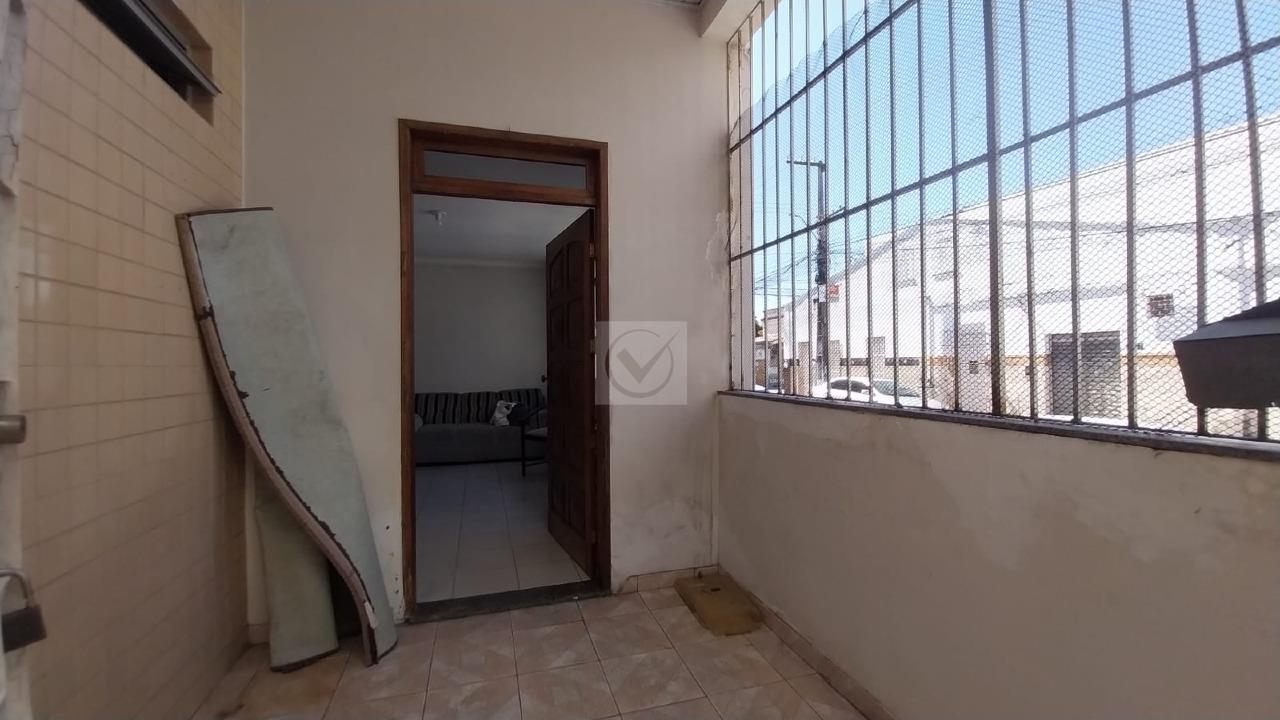 Casa no Bairro Centro com 3 quartos - Aracaju-SE - Foto 2
