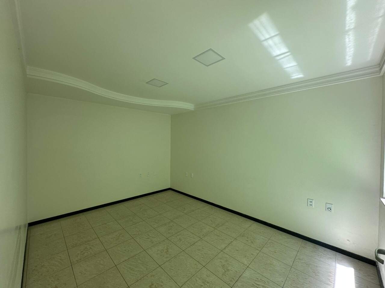 Salas Comerciais no 1°PAV para Aluguel em Itabaiana/SE - Foto 6