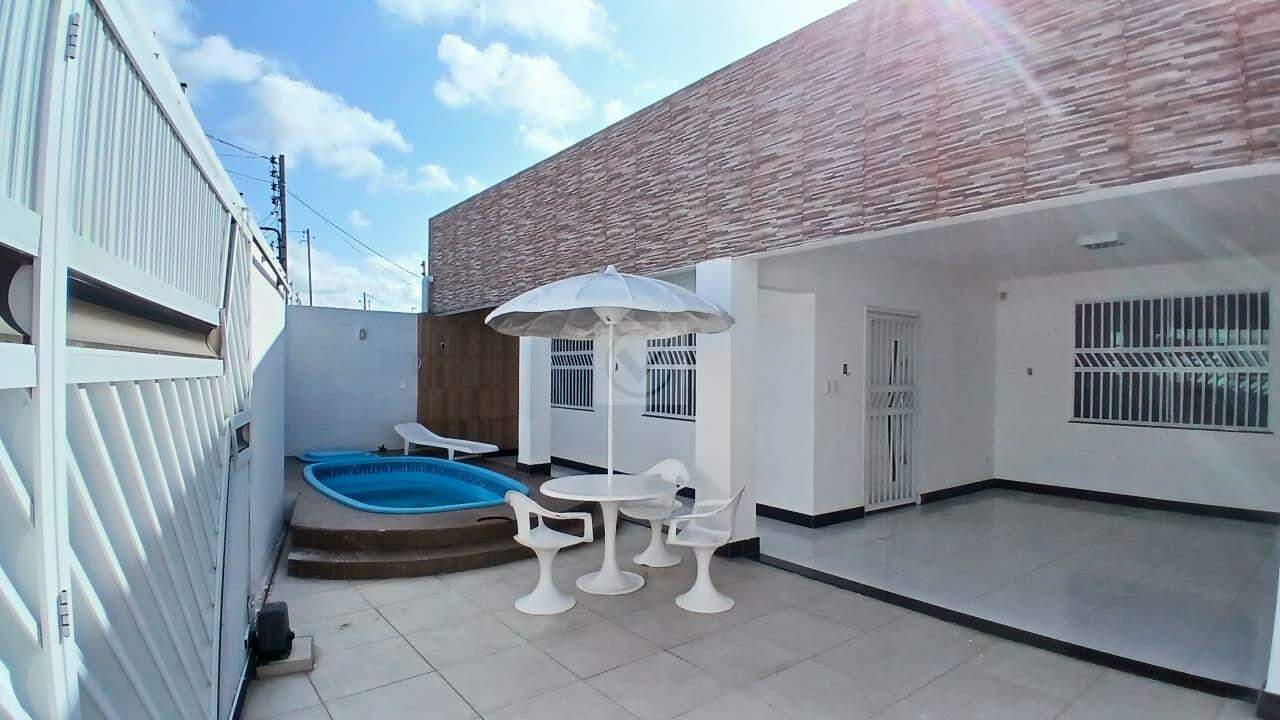 Casa para Locação - Bairro Pereira Lobo