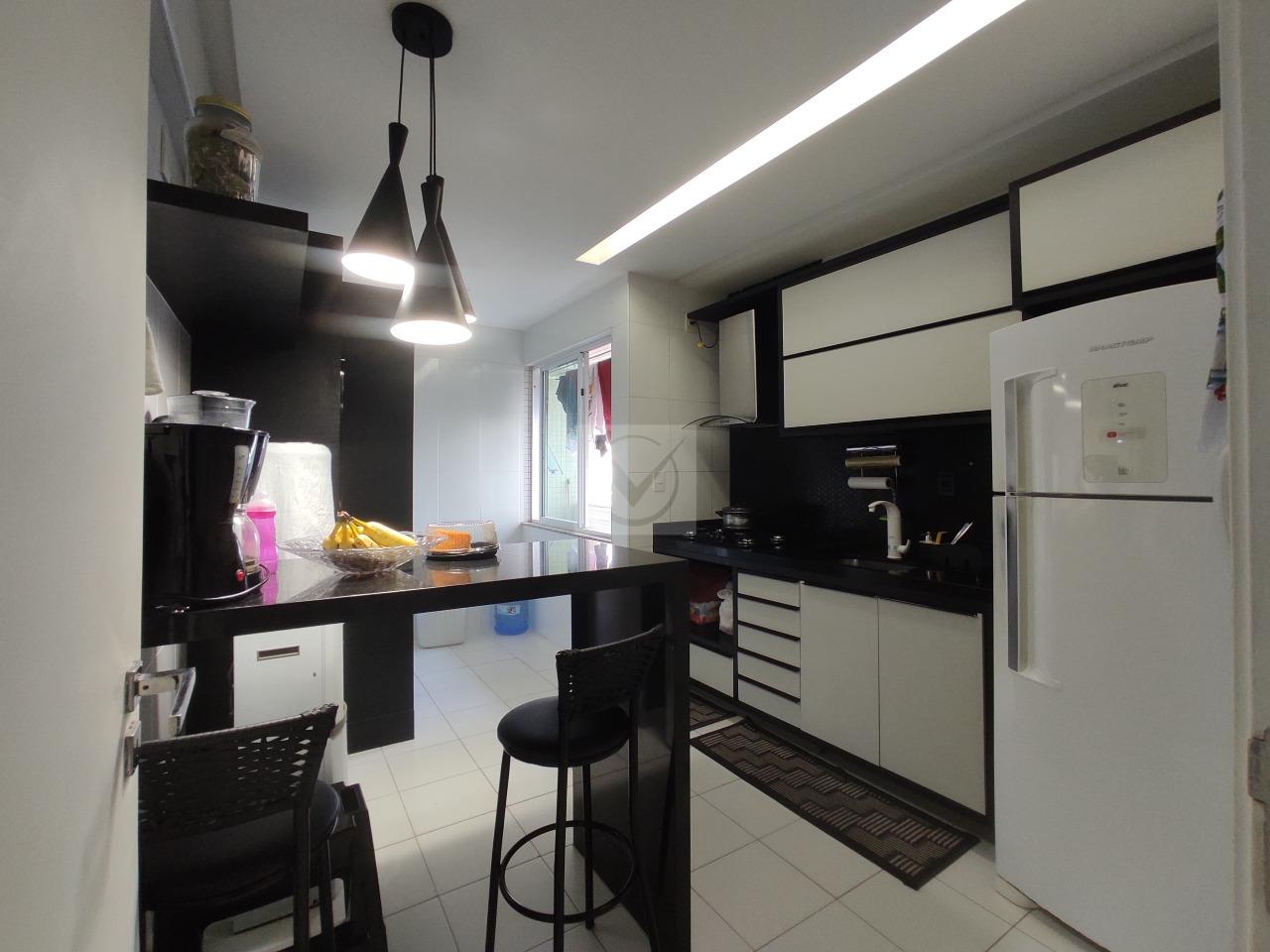 APTO COM 2/4, SENDO 1 SUÍTE, VISTA MAR - BAIRRO ATALAIA - Foto 6