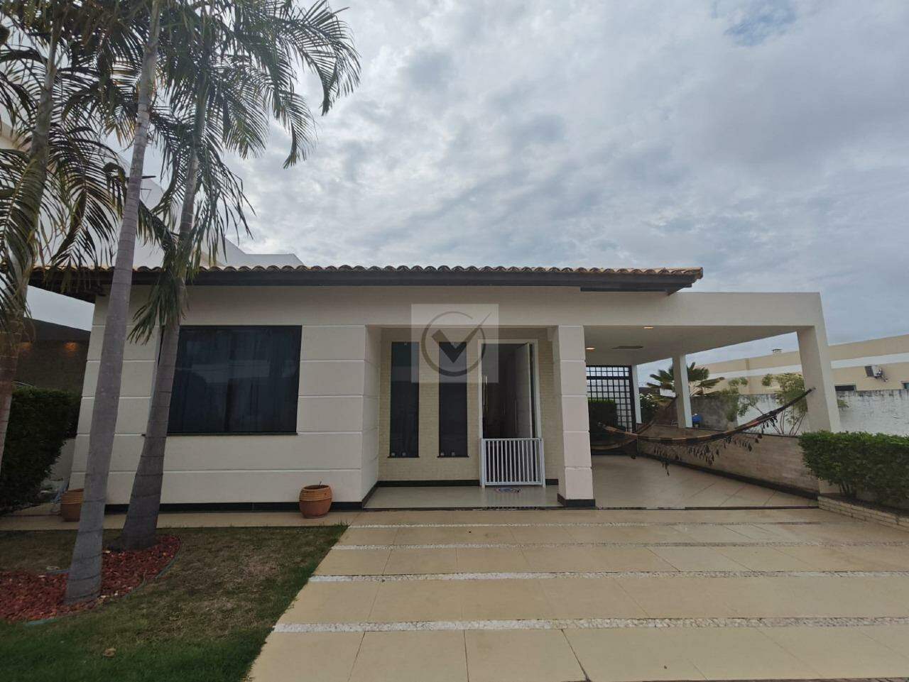 Casa em condominio à venda, 3 quartos, 1 suíte, 4 vagas, Robalo - Aracaju/SE