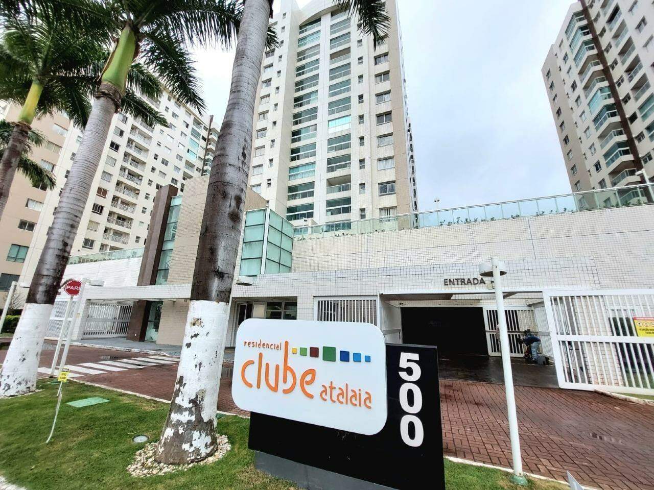 Apartamento para vender no Condominio Clube Atalaia