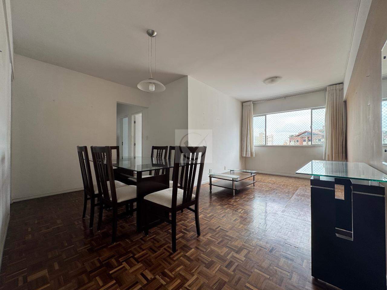 Apartamento a Venda no Condomínio Port Saint John