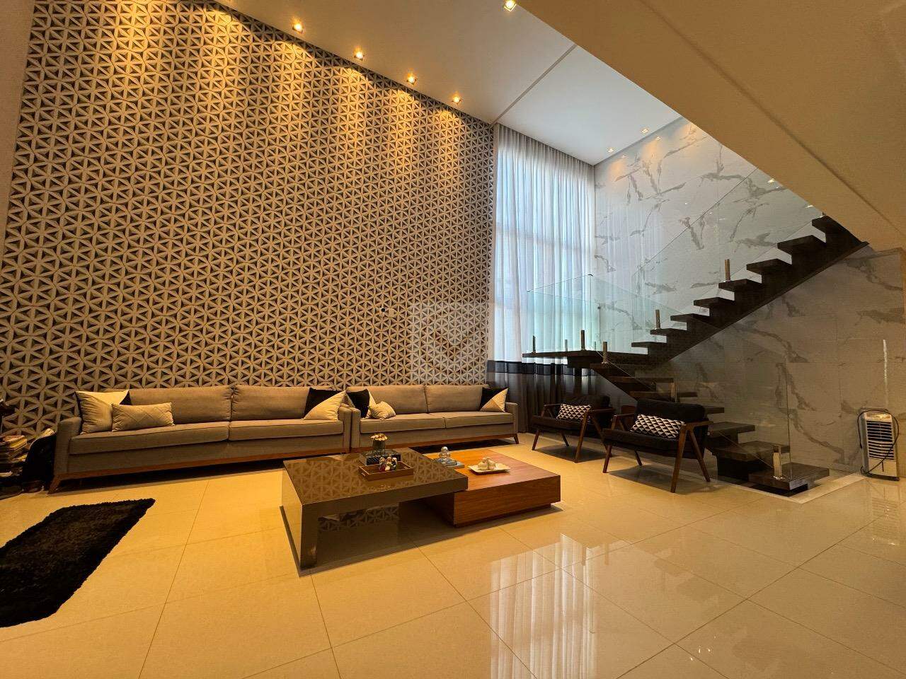 Casa a Venda no Condominio Guilherminio Rezende