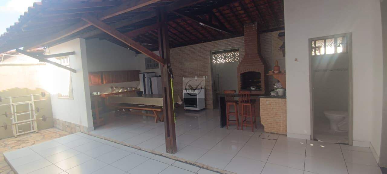 Venda - O Seu Refúgio Perfeito: Casa Espetacular na Coroa do Meio! - Foto 17
