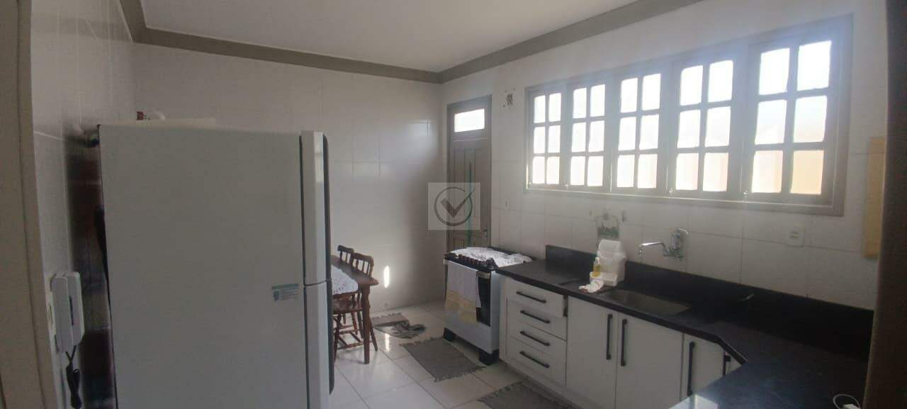 Venda - O Seu Refúgio Perfeito: Casa Espetacular na Coroa do Meio! - Foto 23