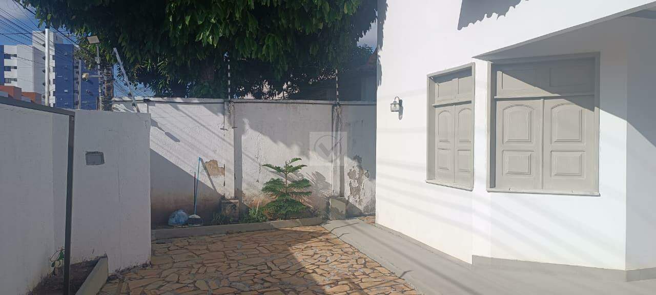 Venda - O Seu Refúgio Perfeito: Casa Espetacular na Coroa do Meio! - Foto 3