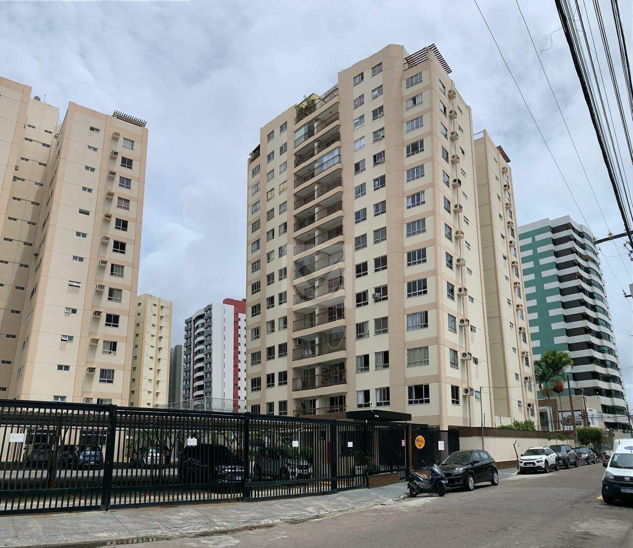 Apartamento para aluguel, 3 quartos, 1 suíte, 1 vaga, Treze de Julho - Aracaju/SE