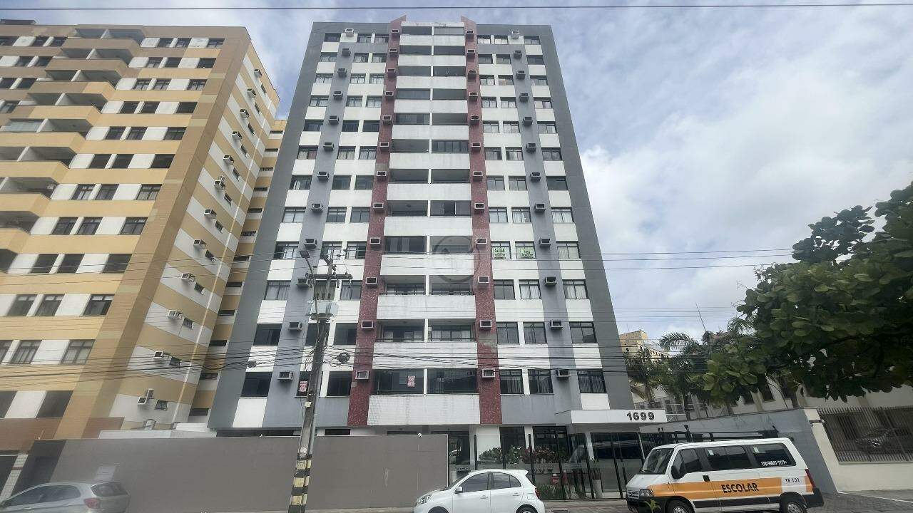 Apartamento à venda, 3 quartos, 1 suíte, 2 vagas, Luzia - Aracaju/SE