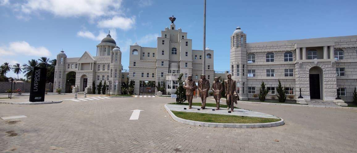 Venda - Lote no Condomínio Liverpoll.