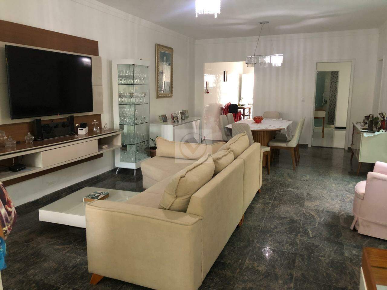 Venda - Espaço e Conforto no Tradicional Bairro Suíça! Casa! - Foto 3