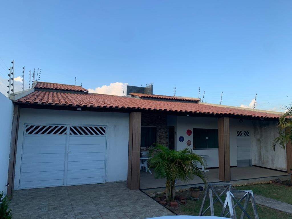 CASA À VENDA – BAIRRO ARUANA – ARACAJU/SE