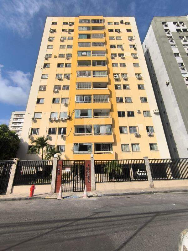 Apartamento com Área de Lazer em Localização Privilegiada!