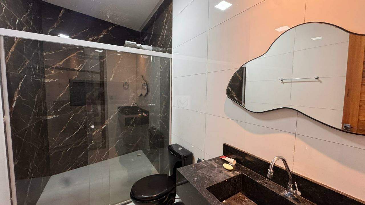 Casa Espetacular com Lazer Completo, Piscina e Vaga para 10 Carros! - Foto 18