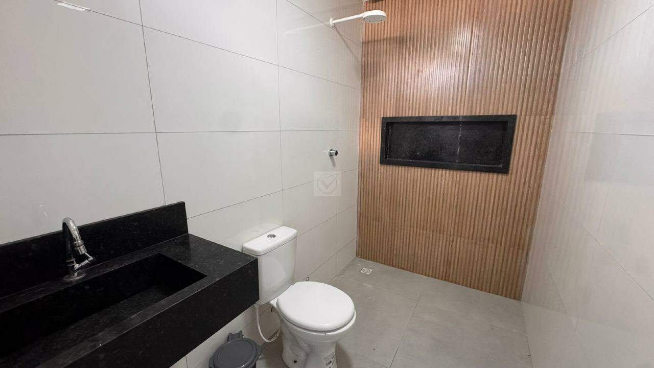 Casa Espetacular com Lazer Completo, Piscina e Vaga para 10 Carros! - Foto 17