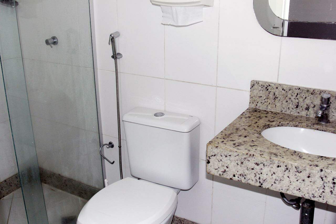 VENDA: Prédio Comercial 2 Pavimentos – 6 Salas Prontas e Localização Prime Próximo à Praça Camerino. - Foto 6