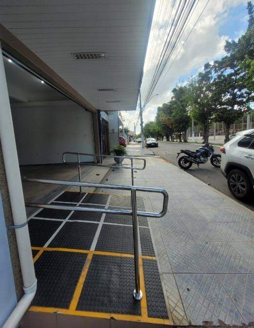 Ponto Comercial no Bairro Jabotiana – Totalmente Reformado em Avenida de Grande Fluxo e Posição Leste - Foto 5