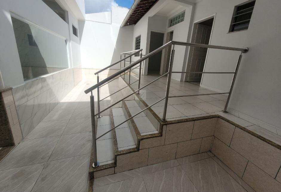Ponto Comercial no Bairro Jabotiana – Totalmente Reformado em Avenida de Grande Fluxo e Posição Leste - Foto 11