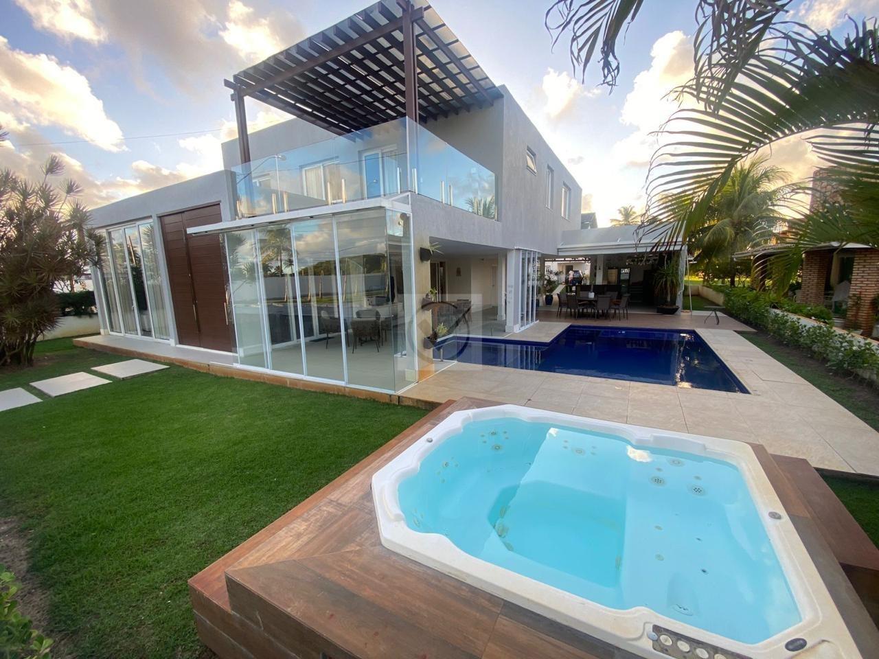 Venda - A Exclusividade do Morada da Praia 2: Uma Mansão de Luxo à Beira-Mar!