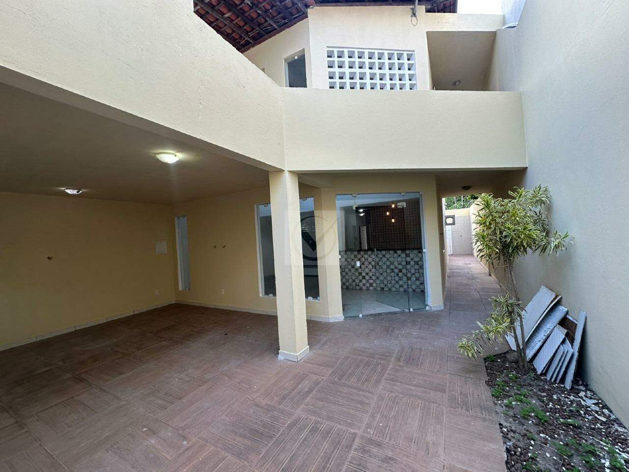 Excelente Casa Duplex para Locação na Farolândia - Foto 2