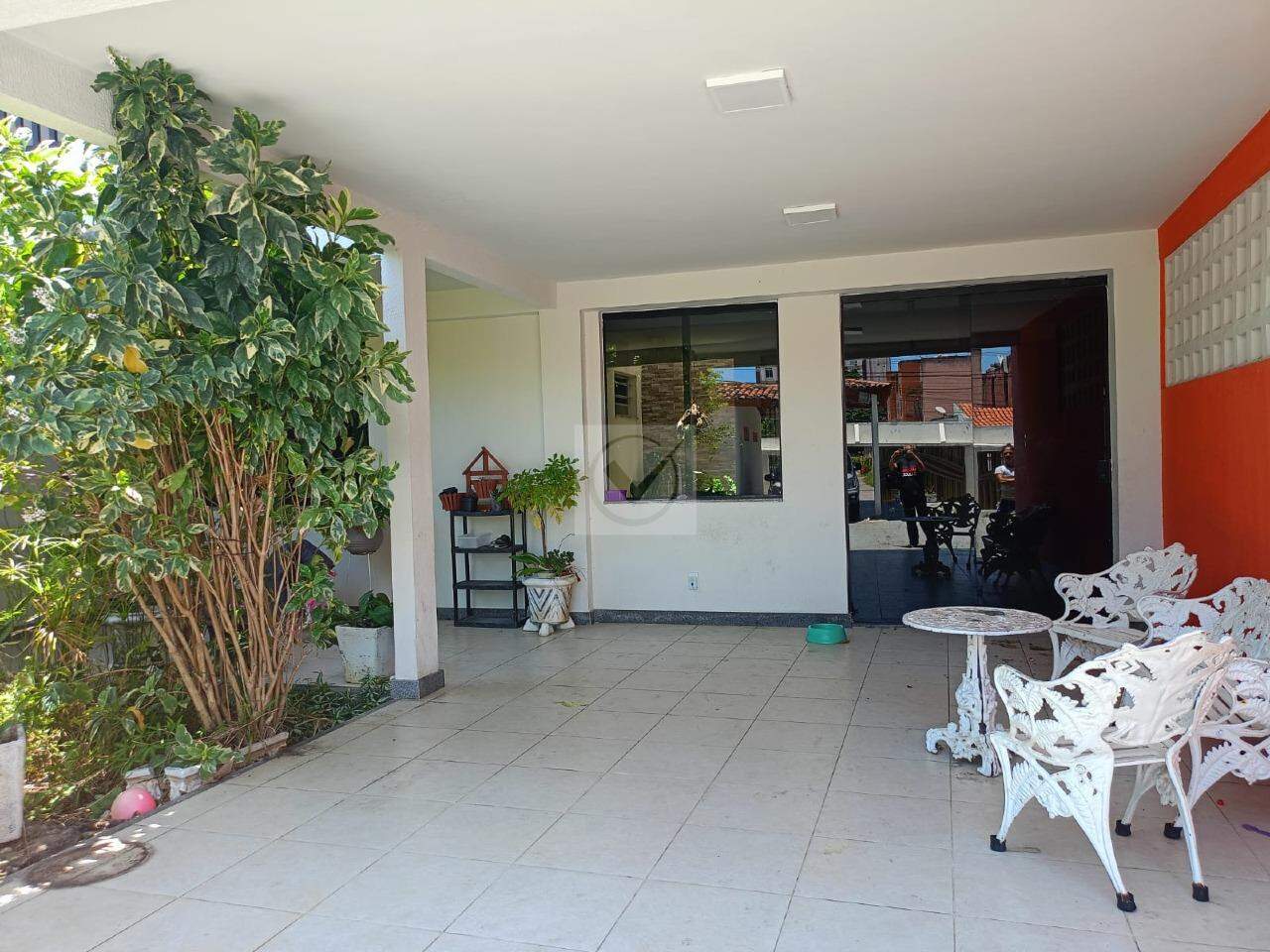 Conforto, Espaço e Exclusividade: Sua Casa de Andar com Infraestrutura Completa! - Foto 6