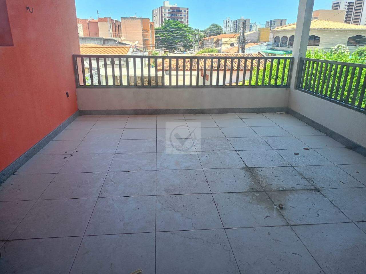 Conforto, Espaço e Exclusividade: Sua Casa de Andar com Infraestrutura Completa! - Foto 14