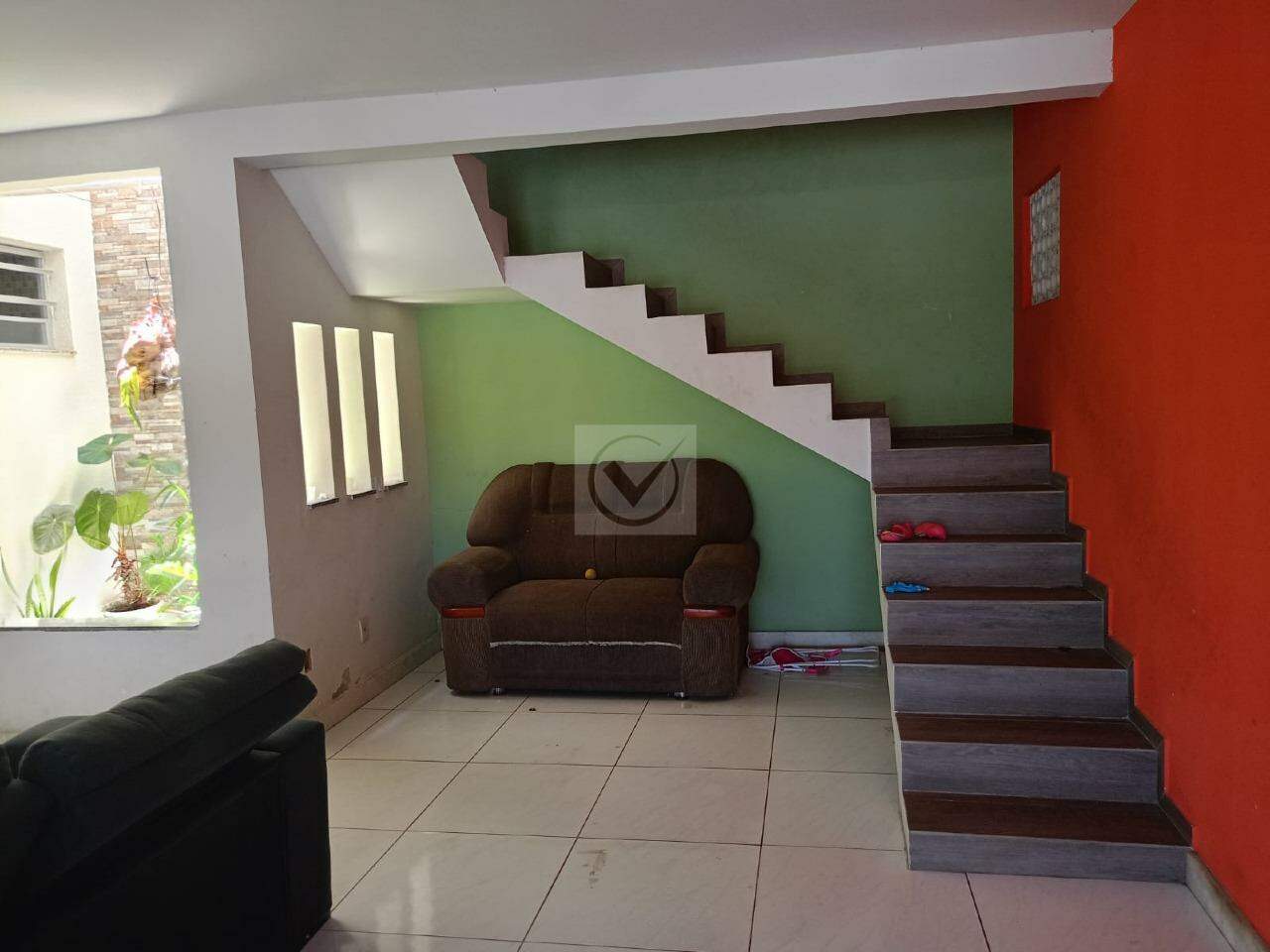 Conforto, Espaço e Exclusividade: Sua Casa de Andar com Infraestrutura Completa! - Foto 9