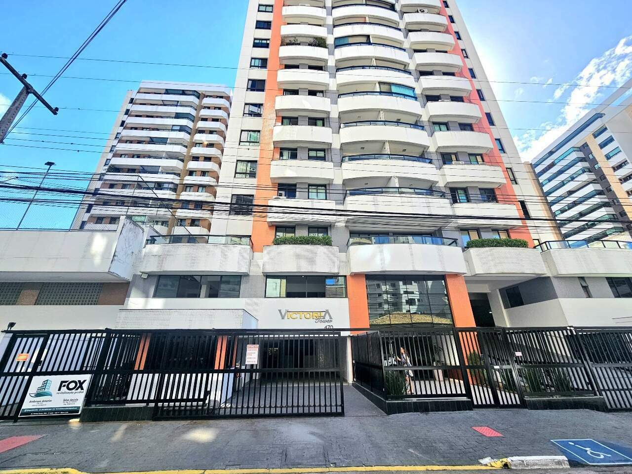 Apartamento à Venda no Condomínio Vitória Tower